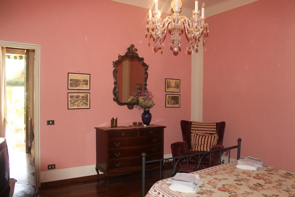 La Terrazza Da Ernestina Apartman Lucca Szoba fotó